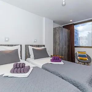 Pensionat Apinelo Tower, Split
