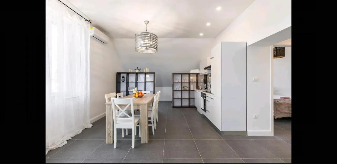 Just Like This - Cityapartment With Netflix 0*, Split Croatia
